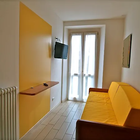 Aparthotel Posta Argegno