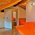 Aparthotel Posta Argegno