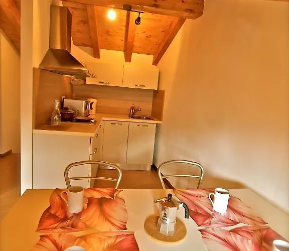 Posta מלון דירות 4*